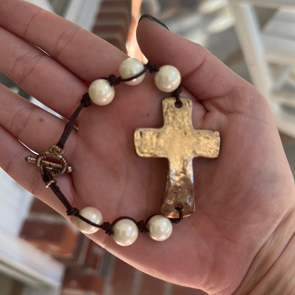 Pearl cross bracelet